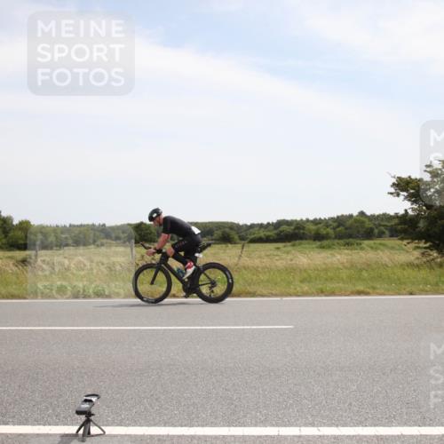 22.06.2025 - Viking Triathlon Yannick Fuchs http://msf.ph/oto/8071162 22.06.2025 12:24:44 Radfahren 38, 75, 122, 141, 219, 282, 607 meine-sportfotos.de