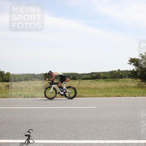 22.06.2025 - Viking Triathlon Yannick Fuchs http://msf.ph/oto/8071249 22.06.2025 12:25:17 Radfahren 296, 390, 608 meine-sportfotos.de