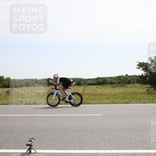 22.06.2025 - Viking Triathlon Yannick Fuchs http://msf.ph/oto/8071298 22.06.2025 11:48:26 Radfahren 110, 626 meine-sportfotos.de