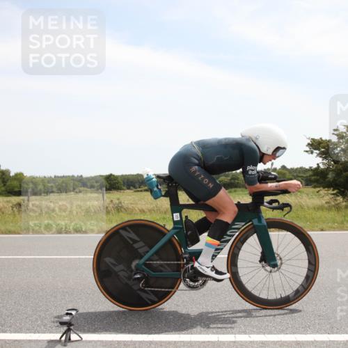 22.06.2025 - Viking Triathlon Yannick Fuchs http://msf.ph/oto/8071345 22.06.2025 12:26:03 Radfahren 15, 305 meine-sportfotos.de