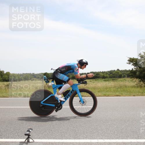 22.06.2025 - Viking Triathlon Yannick Fuchs http://msf.ph/oto/8071419 22.06.2025 12:26:50 Radfahren 9, 68, 439, 550, 612 meine-sportfotos.de