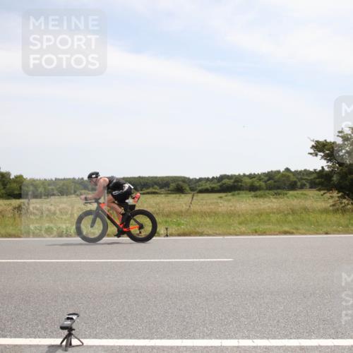 22.06.2025 - Viking Triathlon Yannick Fuchs http://msf.ph/oto/8071463 22.06.2025 12:27:13 Radfahren 325 meine-sportfotos.de