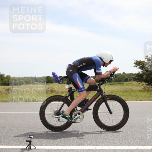 22.06.2025 - Viking Triathlon Yannick Fuchs http://msf.ph/oto/8071527 22.06.2025 12:27:55 Radfahren 286, 467 meine-sportfotos.de