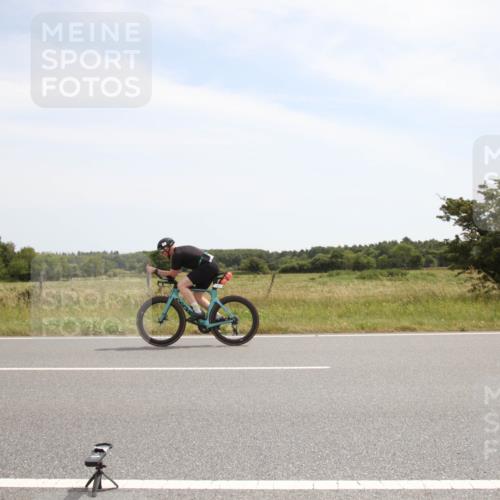 22.06.2025 - Viking Triathlon Yannick Fuchs http://msf.ph/oto/8071580 22.06.2025 12:28:33 Radfahren 117, 289, 367, 648 meine-sportfotos.de