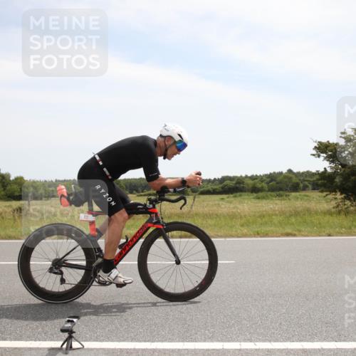 22.06.2025 - Viking Triathlon Yannick Fuchs http://msf.ph/oto/8071632 22.06.2025 12:28:58 Radfahren 46, 69, 317, 452, 615, 627 meine-sportfotos.de
