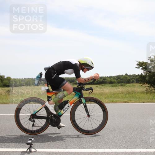 22.06.2025 - Viking Triathlon Yannick Fuchs http://msf.ph/oto/8071654 22.06.2025 12:29:15 Radfahren 11, 33, 59, 249, 298, 386 meine-sportfotos.de