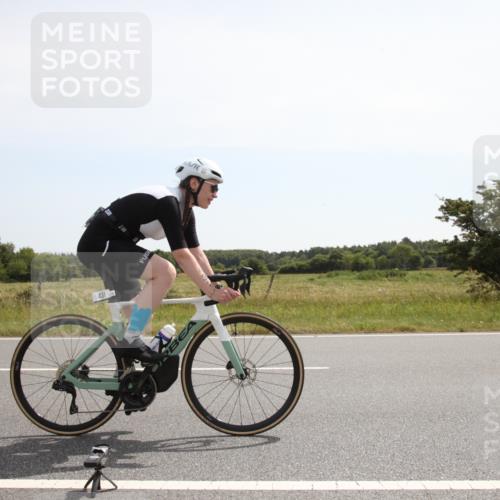 22.06.2025 - Viking Triathlon Yannick Fuchs http://msf.ph/oto/8071736 22.06.2025 11:52:16 Radfahren 54, 79, 320, 361, 408, 431, 521 meine-sportfotos.de