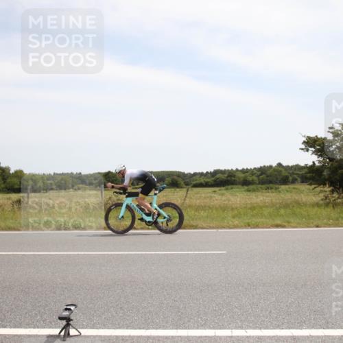 22.06.2025 - Viking Triathlon Yannick Fuchs http://msf.ph/oto/8071773 22.06.2025 12:29:53 Radfahren 91, 297, 383 meine-sportfotos.de