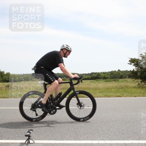 22.06.2025 - Viking Triathlon Yannick Fuchs http://msf.ph/oto/8071868 22.06.2025 12:30:42 Radfahren 51, 389, 503, 529 meine-sportfotos.de