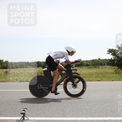 22.06.2025 - Viking Triathlon Yannick Fuchs http://msf.ph/oto/8071920 22.06.2025 11:53:47 Radfahren 13, 173, 288, 340, 444, 458, 462, 604 meine-sportfotos.de