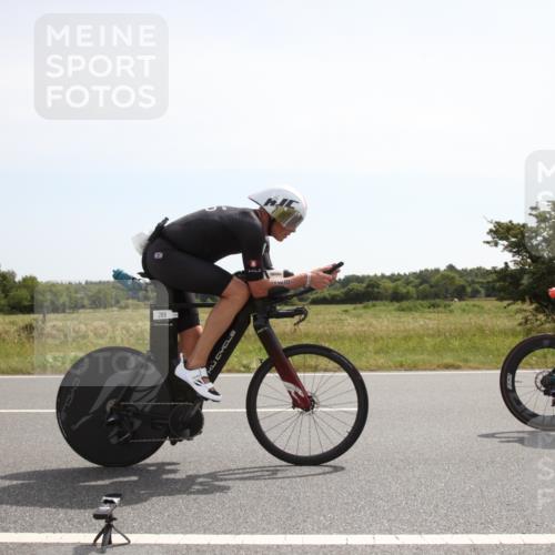 22.06.2025 - Viking Triathlon Yannick Fuchs http://msf.ph/oto/8071940 22.06.2025 11:53:49 Radfahren 13, 173, 288, 340, 444, 458, 462, 604 meine-sportfotos.de