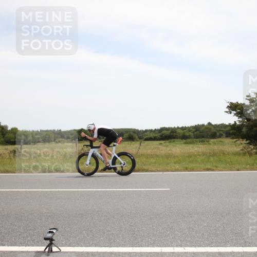 22.06.2025 - Viking Triathlon Yannick Fuchs http://msf.ph/oto/8071949 22.06.2025 12:31:15 Radfahren 110, 418 meine-sportfotos.de