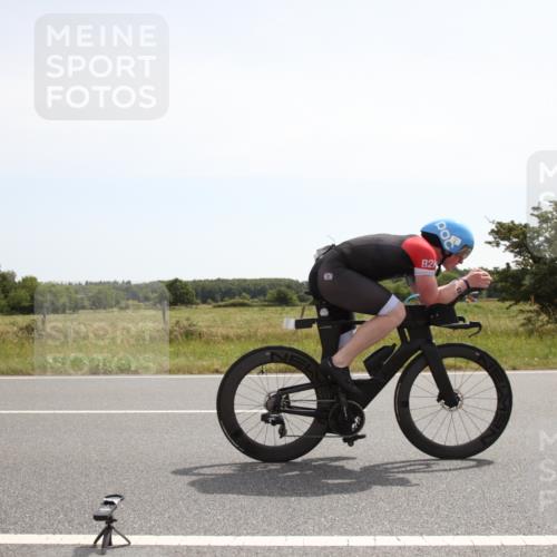 22.06.2025 - Viking Triathlon Yannick Fuchs http://msf.ph/oto/8072160 22.06.2025 11:55:32 Radfahren 8, 329, 479 meine-sportfotos.de