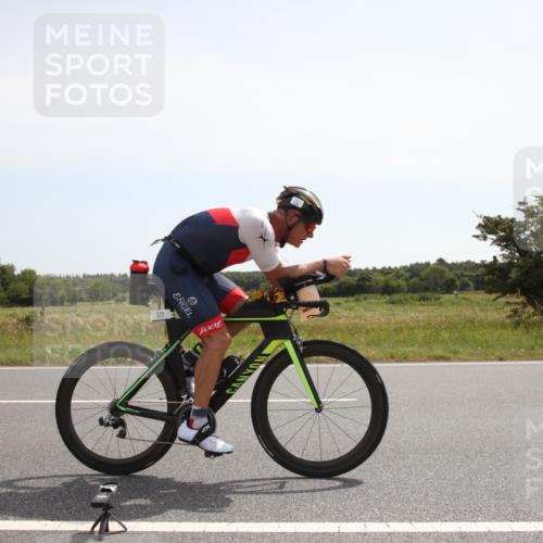 22.06.2025 - Viking Triathlon Yannick Fuchs http://msf.ph/oto/8072163 22.06.2025 11:55:34 Radfahren 8, 203, 329, 479 meine-sportfotos.de