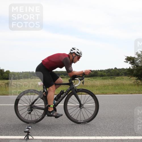 22.06.2025 - Viking Triathlon Yannick Fuchs http://msf.ph/oto/8072228 22.06.2025 12:33:47 Radfahren 13, 173, 340, 458, 604, 659 meine-sportfotos.de
