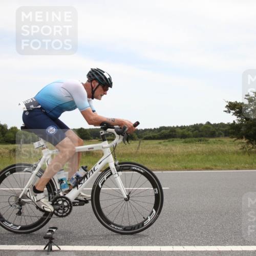 22.06.2025 - Viking Triathlon Yannick Fuchs http://msf.ph/oto/8072291 22.06.2025 12:34:11 Radfahren 26, 650 meine-sportfotos.de