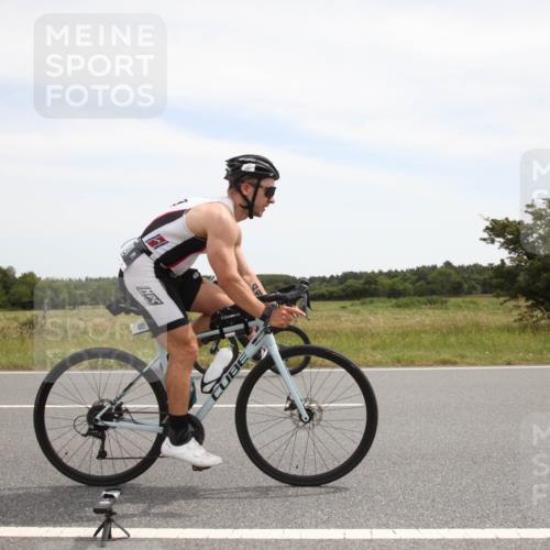 22.06.2025 - Viking Triathlon Yannick Fuchs http://msf.ph/oto/8072421 22.06.2025 12:35:32 Radfahren 76, 182, 454, 481, 513, 553 meine-sportfotos.de