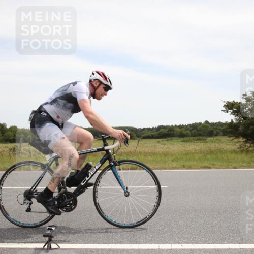 22.06.2025 - Viking Triathlon Yannick Fuchs http://msf.ph/oto/8072428 22.06.2025 12:35:35 Radfahren 76, 182, 481, 553 meine-sportfotos.de