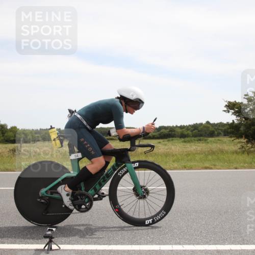 22.06.2025 - Viking Triathlon Yannick Fuchs http://msf.ph/oto/8072464 22.06.2025 12:35:55 Radfahren 77, 184 meine-sportfotos.de