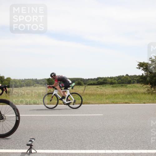 22.06.2025 - Viking Triathlon Yannick Fuchs http://msf.ph/oto/8072529 22.06.2025 12:36:26 Radfahren 95, 433, 468, 473, 640 meine-sportfotos.de