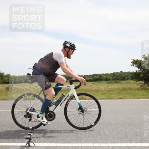 22.06.2025 - Viking Triathlon Yannick Fuchs http://msf.ph/oto/8072563 22.06.2025 12:36:42 Radfahren 48, 97, 344, 419 meine-sportfotos.de