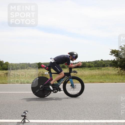 22.06.2025 - Viking Triathlon Yannick Fuchs http://msf.ph/oto/8072591 22.06.2025 12:37:03 Radfahren 125, 363 meine-sportfotos.de