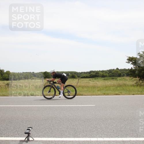 22.06.2025 - Viking Triathlon Yannick Fuchs http://msf.ph/oto/8072605 22.06.2025 12:37:23 Radfahren 211, 530, 657 meine-sportfotos.de