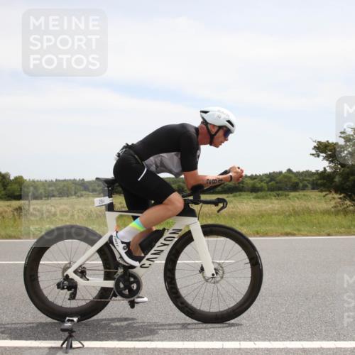 22.06.2025 - Viking Triathlon Yannick Fuchs http://msf.ph/oto/8072714 22.06.2025 12:38:37 Radfahren 116, 284, 486 meine-sportfotos.de