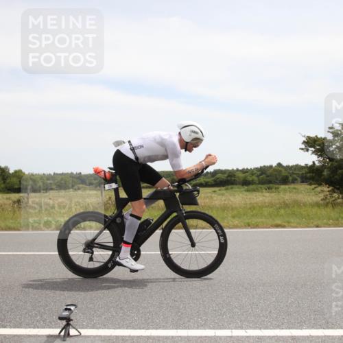22.06.2025 - Viking Triathlon Yannick Fuchs http://msf.ph/oto/8072718 22.06.2025 12:38:41 Radfahren 106, 242, 284, 653 meine-sportfotos.de