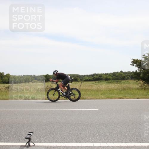 22.06.2025 - Viking Triathlon Yannick Fuchs http://msf.ph/oto/8072721 22.06.2025 12:38:43 Radfahren 106, 242, 653 meine-sportfotos.de