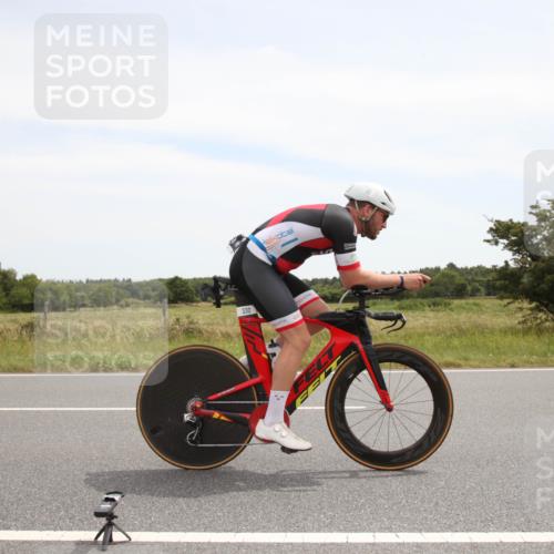 22.06.2025 - Viking Triathlon Yannick Fuchs http://msf.ph/oto/8072856 22.06.2025 12:40:09 Radfahren 330 meine-sportfotos.de
