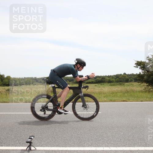 22.06.2025 - Viking Triathlon Yannick Fuchs http://msf.ph/oto/8072983 22.06.2025 12:41:36 Radfahren 87, 193, 201, 435, 492 meine-sportfotos.de