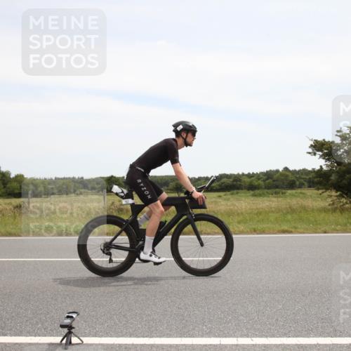 22.06.2025 - Viking Triathlon Yannick Fuchs http://msf.ph/oto/8072992 22.06.2025 12:41:37 Radfahren 87, 193, 201, 222, 435, 492 meine-sportfotos.de