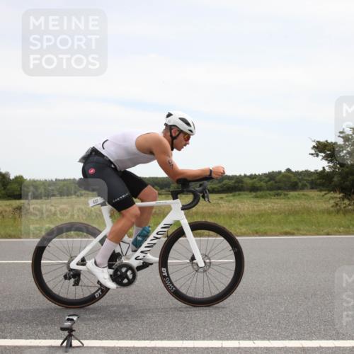 22.06.2025 - Viking Triathlon Yannick Fuchs http://msf.ph/oto/8073212 22.06.2025 12:43:43 Radfahren 124, 316, 349, 388, 407, 428, 442, 493, 522 meine-sportfotos.de