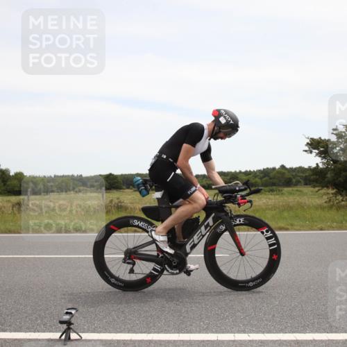 22.06.2025 - Viking Triathlon Yannick Fuchs http://msf.ph/oto/8073228 22.06.2025 12:43:54 Radfahren 7, 83, 196, 318 meine-sportfotos.de
