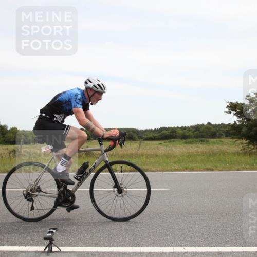 22.06.2025 - Viking Triathlon Yannick Fuchs http://msf.ph/oto/8073272 22.06.2025 12:44:27 Radfahren 374, 634 meine-sportfotos.de