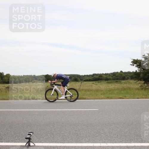 22.06.2025 - Viking Triathlon Yannick Fuchs http://msf.ph/oto/8073286 22.06.2025 12:45:10 Radfahren 43, 328 meine-sportfotos.de