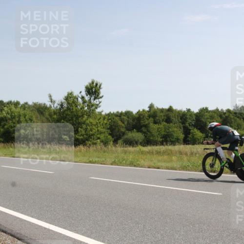 22.06.2025 - Viking Triathlon Yannick Fuchs http://msf.ph/oto/8073342 22.06.2025 11:04:55 Radfahren 156, 167, 182, 370, 557 meine-sportfotos.de