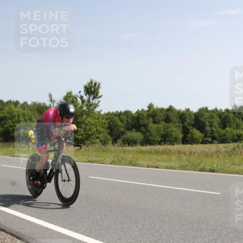 22.06.2025 - Viking Triathlon Yannick Fuchs http://msf.ph/oto/8073399 22.06.2025 11:06:04 Radfahren 1, 2, 530, 610, 655 meine-sportfotos.de
