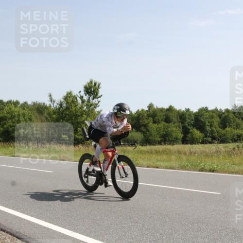 22.06.2025 - Viking Triathlon Yannick Fuchs http://msf.ph/oto/8073402 22.06.2025 11:06:04 Radfahren 1, 2, 530, 610, 655 meine-sportfotos.de