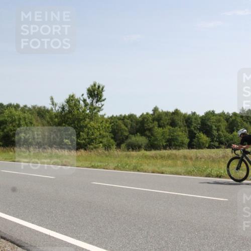 22.06.2025 - Viking Triathlon Yannick Fuchs http://msf.ph/oto/8073408 22.06.2025 11:06:09 Radfahren 2, 44, 171, 281, 530, 655 meine-sportfotos.de
