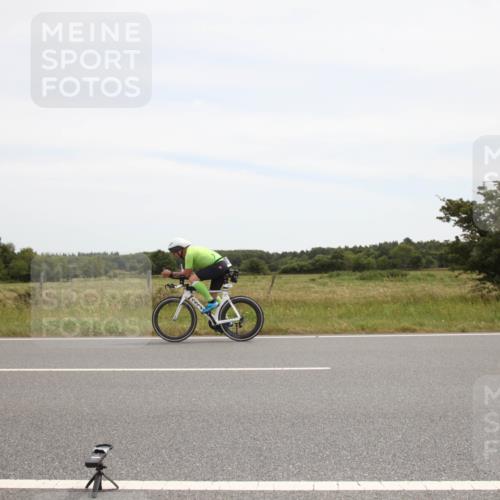 22.06.2025 - Viking Triathlon Yannick Fuchs http://msf.ph/oto/8073433 22.06.2025 12:47:11 Radfahren 64, 101, 263 meine-sportfotos.de