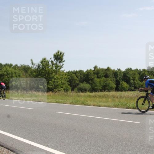 22.06.2025 - Viking Triathlon Yannick Fuchs http://msf.ph/oto/8073439 22.06.2025 11:06:22 Radfahren 78, 89, 110, 153, 376, 642 meine-sportfotos.de