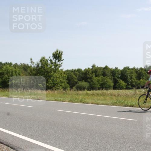 22.06.2025 - Viking Triathlon Yannick Fuchs http://msf.ph/oto/8073469 22.06.2025 11:06:42 Radfahren 10, 41, 54, 81, 148, 181, 194, 275, 389, 505, 624, 625 meine-sportfotos.de