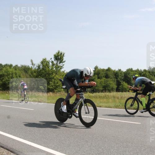 22.06.2025 - Viking Triathlon Yannick Fuchs http://msf.ph/oto/8073473 22.06.2025 11:06:43 Radfahren 10, 41, 54, 81, 181, 194, 275, 505, 624, 625 meine-sportfotos.de