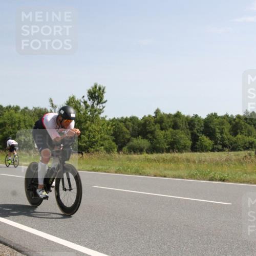 22.06.2025 - Viking Triathlon Yannick Fuchs http://msf.ph/oto/8073506 22.06.2025 11:07:22 Radfahren 122, 358, 414, 526, 544, 617, 638 meine-sportfotos.de