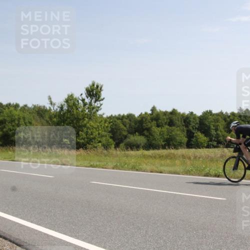 22.06.2025 - Viking Triathlon Yannick Fuchs http://msf.ph/oto/8073509 22.06.2025 11:07:23 Radfahren 122, 358, 414, 526, 544, 617, 638 meine-sportfotos.de
