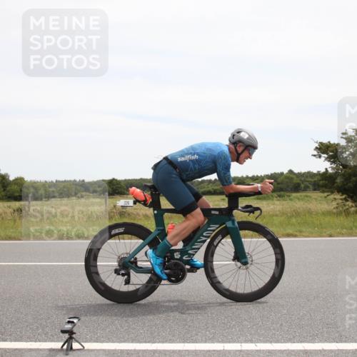 22.06.2025 - Viking Triathlon Yannick Fuchs http://msf.ph/oto/8073511 22.06.2025 12:48:34 Radfahren 226, 551 meine-sportfotos.de