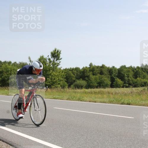 22.06.2025 - Viking Triathlon Yannick Fuchs http://msf.ph/oto/8073513 22.06.2025 11:07:25 Radfahren 122, 358, 414, 450, 544, 617 meine-sportfotos.de