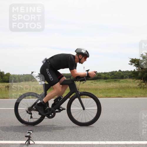 22.06.2025 - Viking Triathlon Yannick Fuchs http://msf.ph/oto/8073528 22.06.2025 12:48:57 Radfahren 50, 80, 165, 379 meine-sportfotos.de
